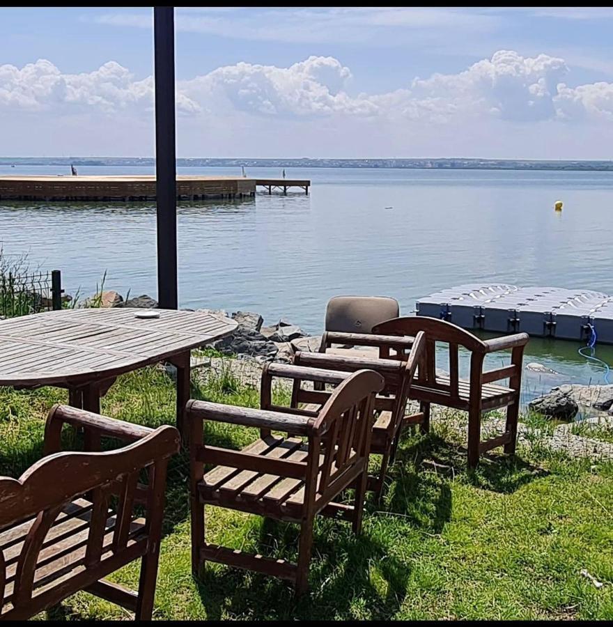 Lake View Nordis Mamaia Bagian luar foto